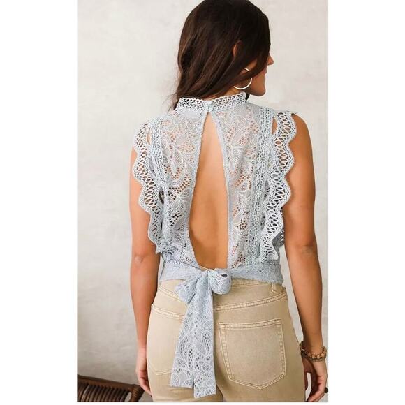 Willow & Root Crochet Lace Open Back Tank in Dusty Blue, Size Medium, Feminine - Picture 2 of 9